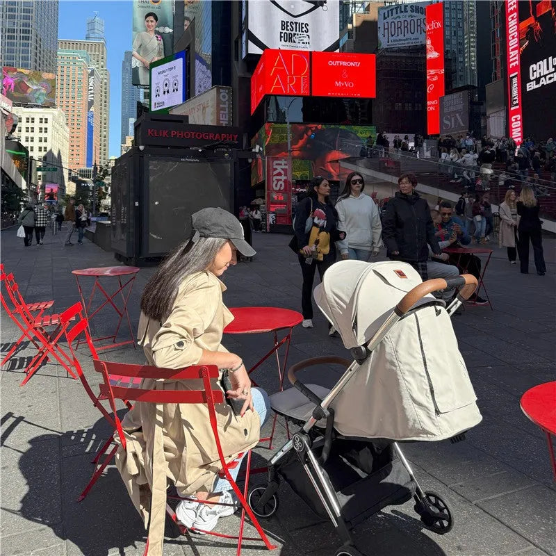 Primo Passi - Icon Travel Stroller Special Edition, Chrome Frame/Beige