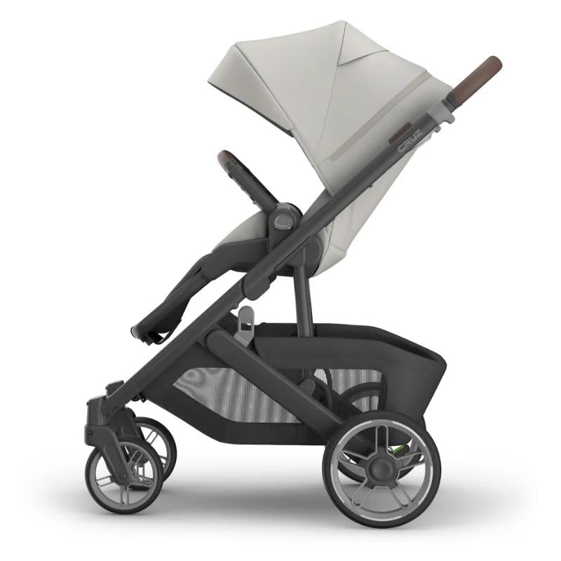 Uppababy - Cruz V3 Stroller Savannah (Pearl Gray Jacquard/Carbon Frame/Chestnut Leather)